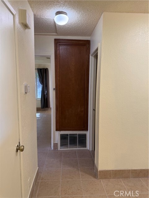 Building Photo - 15171 Wildrose St