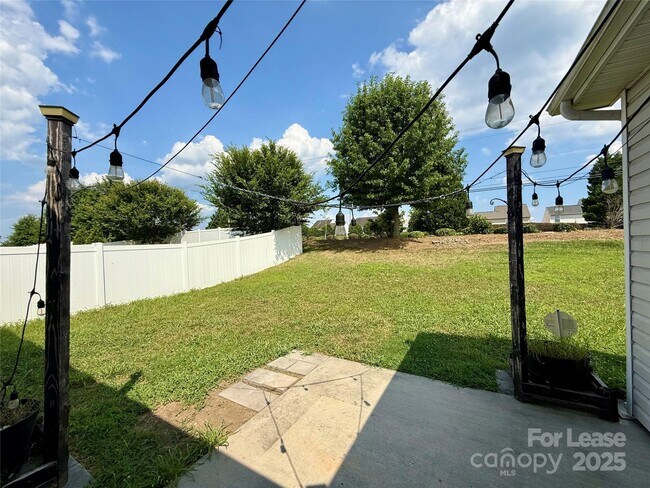 Building Photo - 4745 Abendego Rd