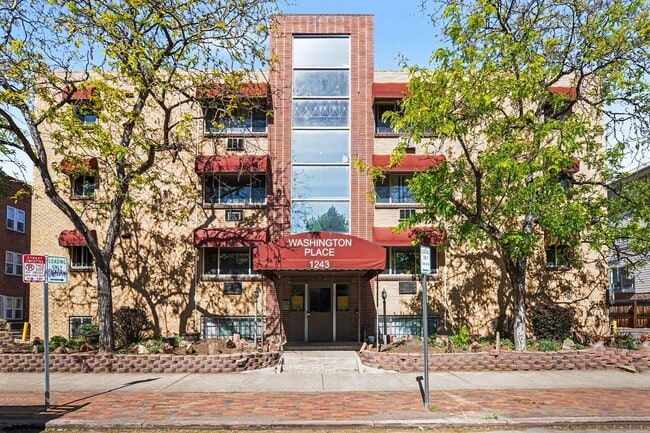Building Photo - 1243 N Washington St