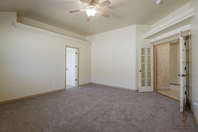 Building Photo - 3090 Aberdeen Ln