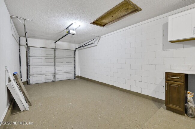 Building Photo - 181 Aruba Ln