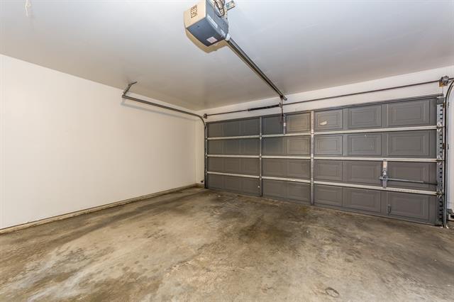 Building Photo - 8709 Stonebriar Ln