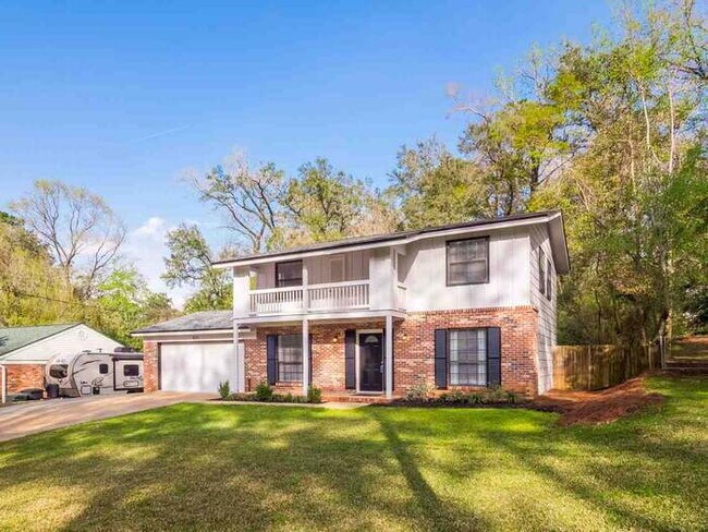 Building Photo - APPLY NOW