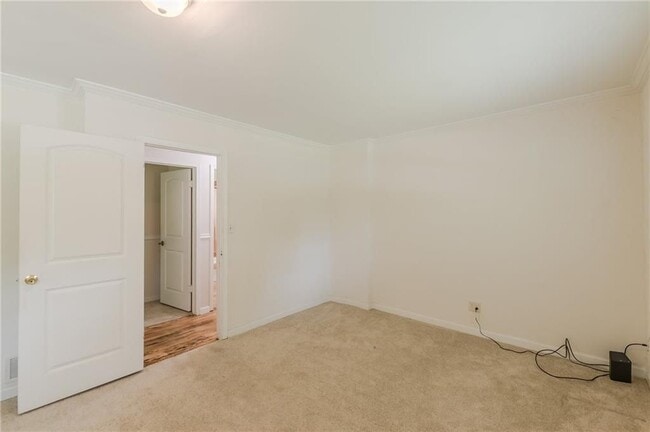 Building Photo - 1435 Cedar Creek Ln