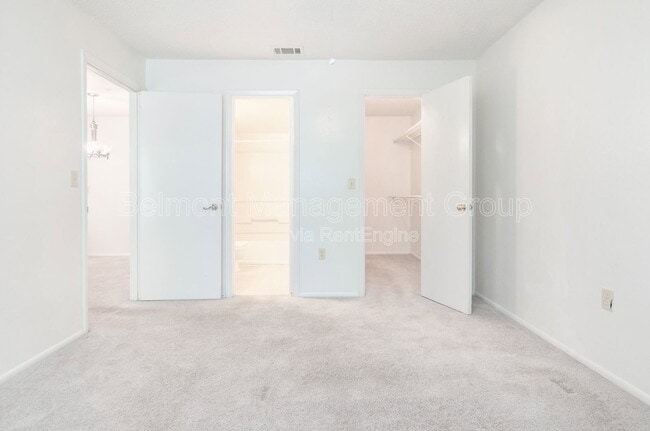 Building Photo - 642 Dory Ln