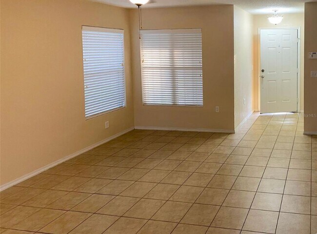 Building Photo - 3 BR/2.5BA | Newly Renovated Single Family Home | Private Rear Patio | Community Pool | In Compas...