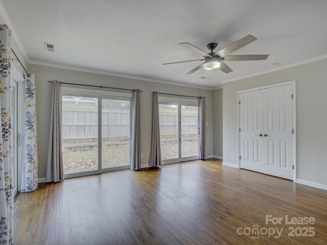 Building Photo - 6219 Colchester Pl