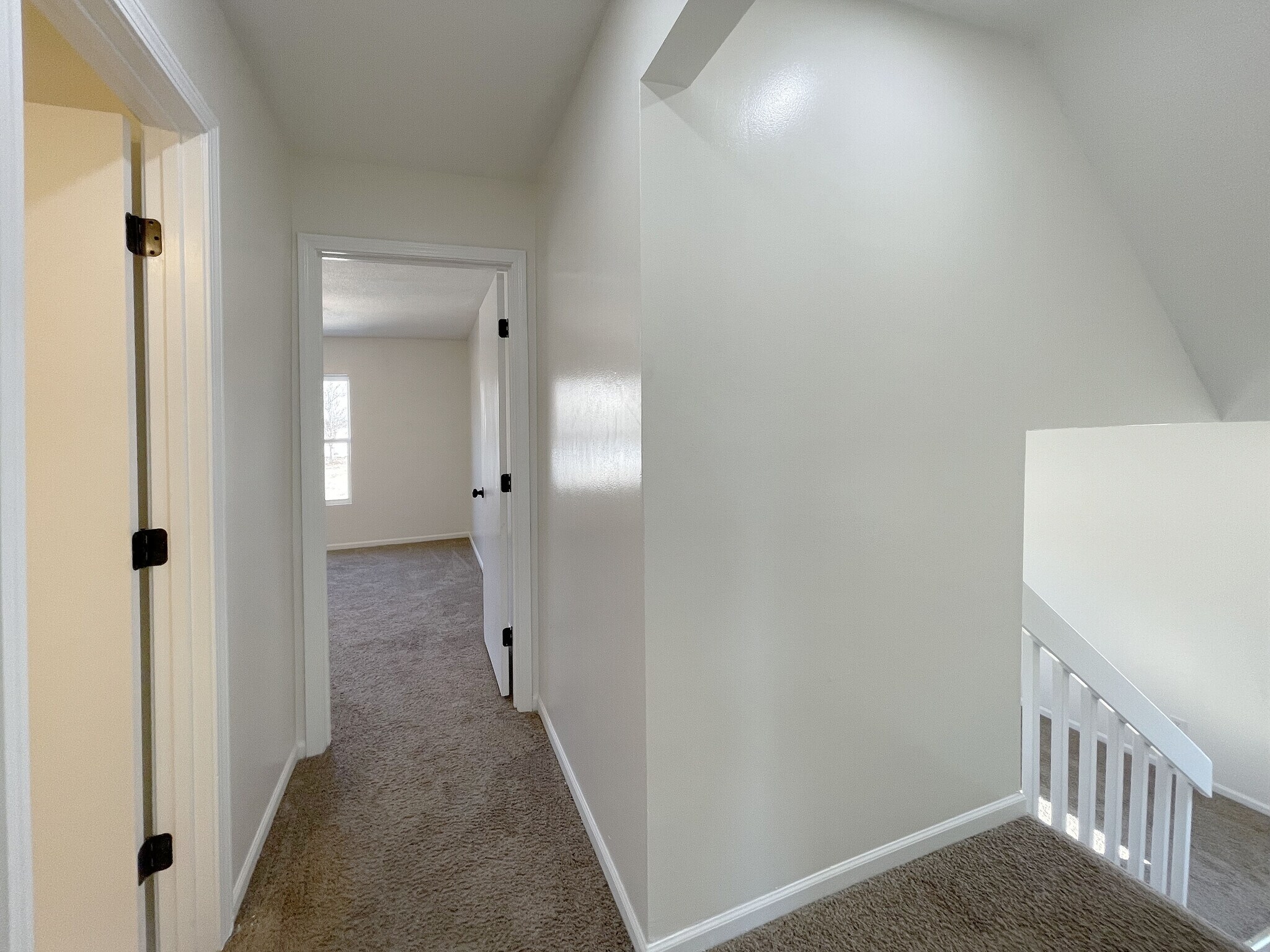 Building Photo - 7104 Orchard Ct