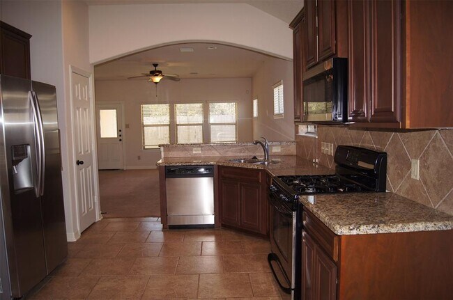 Building Photo - 10252 Stone Gate Dr