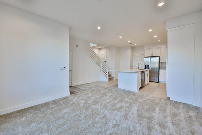 Building Photo - 11051 Eka Way