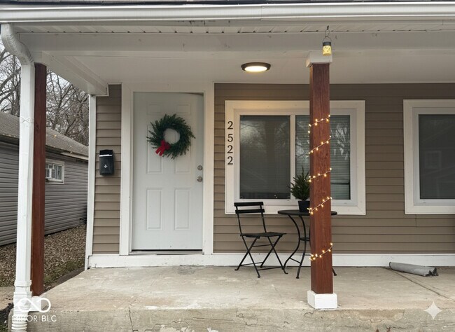 Building Photo - 2522 E 16th St