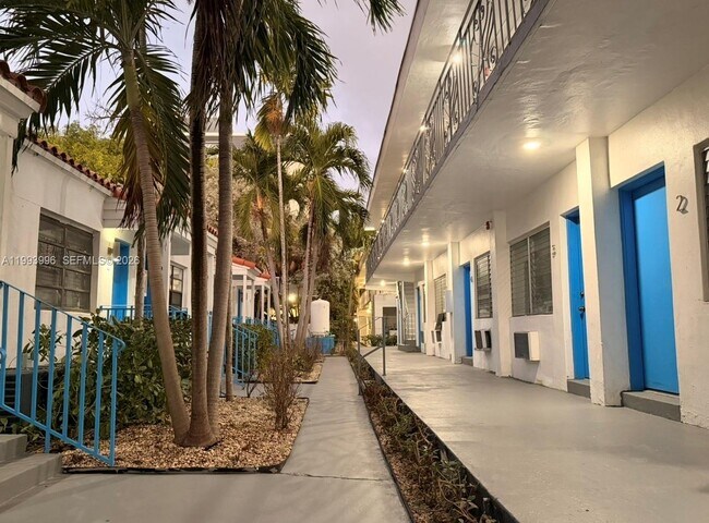 Building Photo - 7717 Byron Ave