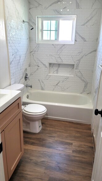 Building Photo - 11516 Eucalyptus Ave