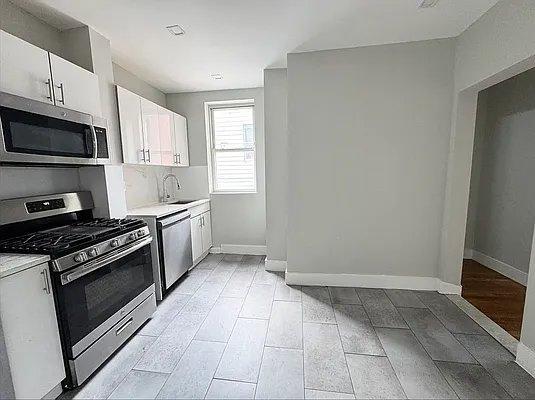 Primary Photo - 1 bedroom in Bronx NY 10471