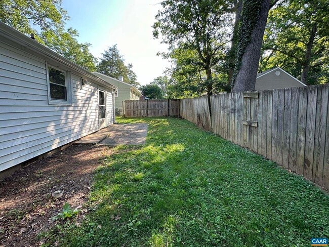 Building Photo - 1616 Mulberry Ave