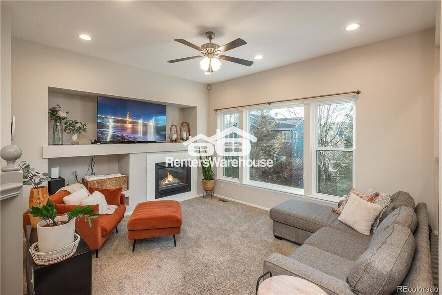 Building Photo - 781 Deer Clover Cir