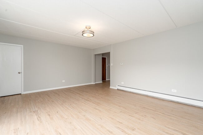 Building Photo - 21 S Waiola Ave