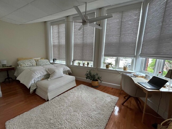 Building Photo - 163 Water St