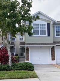 Building Photo - Now available! Ready-to-move-in condo in Sanford!