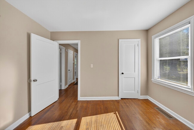 Building Photo - 2221 Woodward Ave