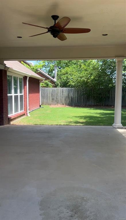 Building Photo - 1136 Hallwood Ln