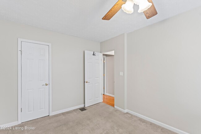 Building Photo - 3810 Norbourne Blvd