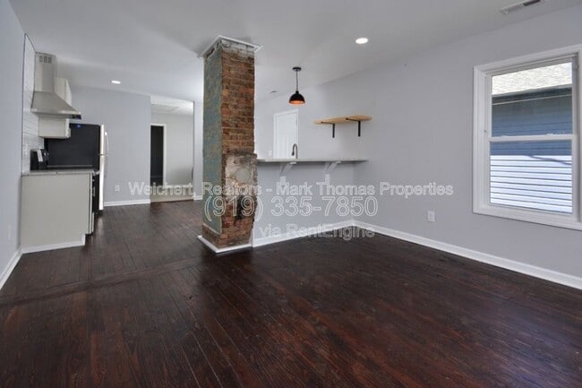 Building Photo - 1032 Cornell St