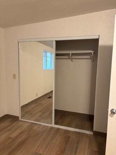 Building Photo - 2122 Orchard Dr