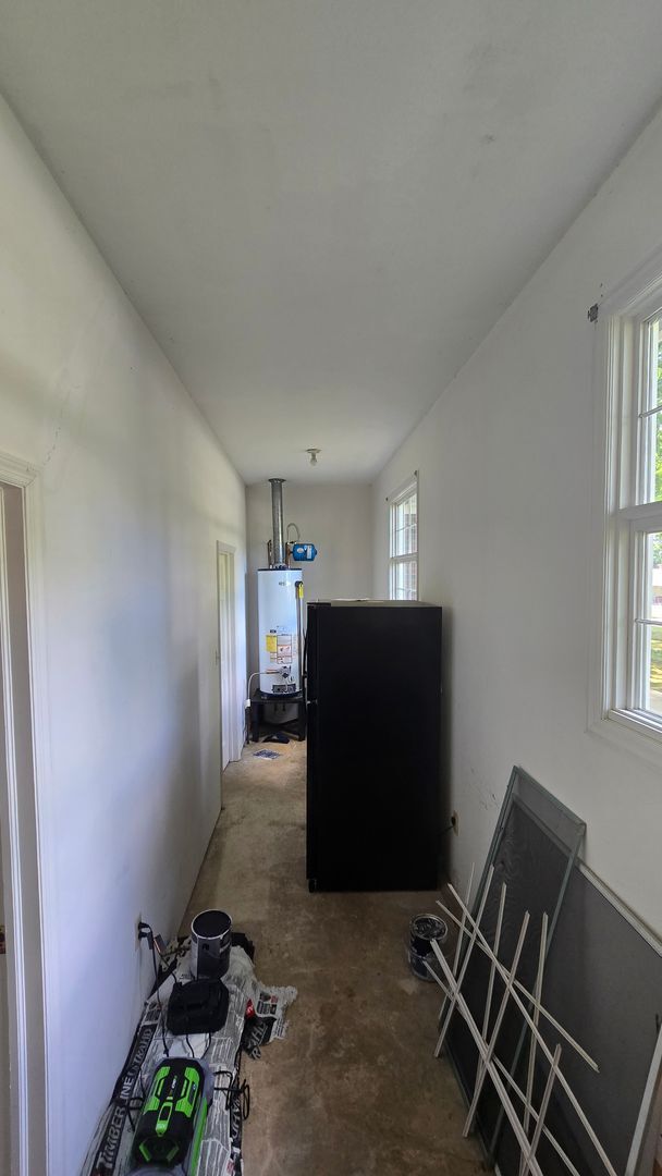 Building Photo - 4 Bed/2.5 Bath Brick Home - Kingsport TN