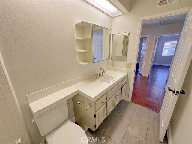 Building Photo - 26595 Sierra Vista