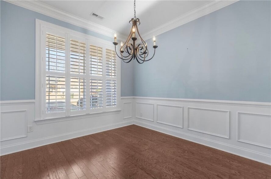 Dinning Room - 411 W Sundance Dr