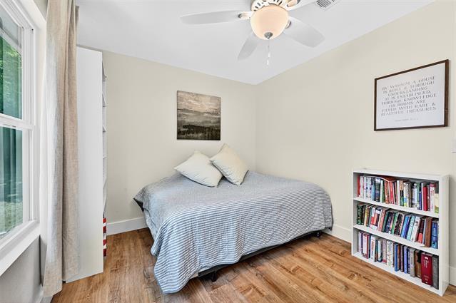 Building Photo - 5585 S Fannin Ave