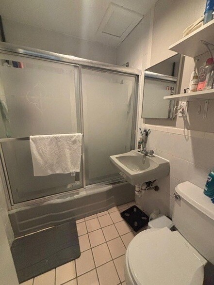 Building Photo - 221 Newbury St