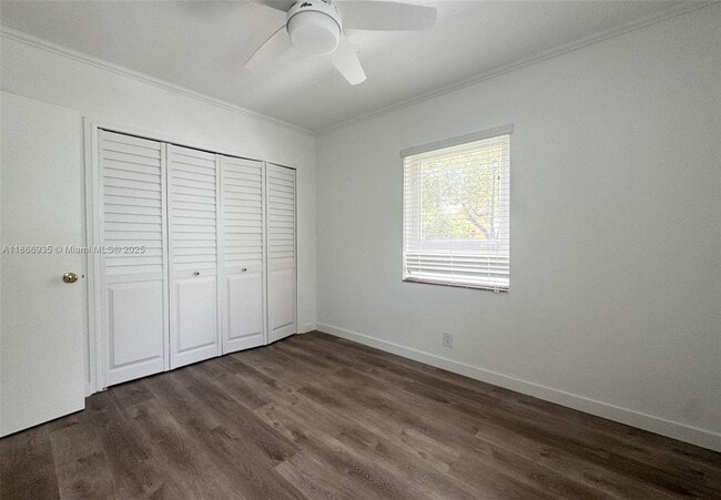 Building Photo - 7635 SW 57th Ave