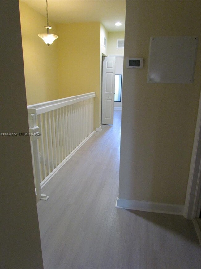 Building Photo - 11564 SW 151 Ave