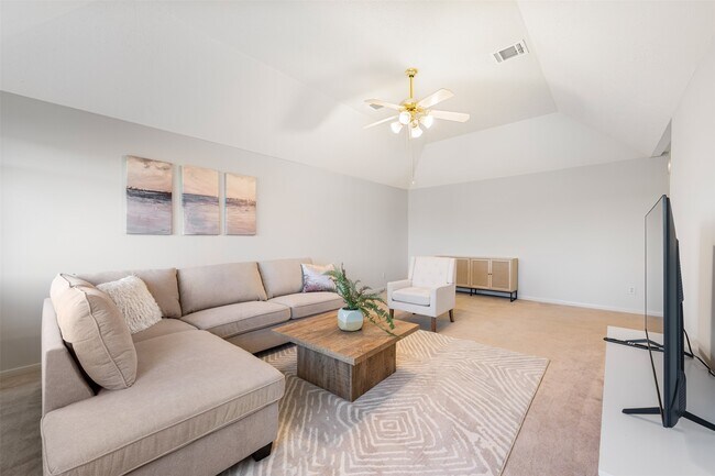 Building Photo - 6518 Portuguese Bend Dr
