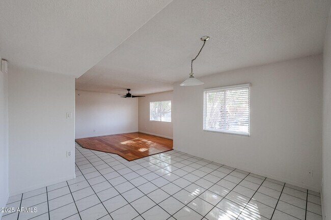 Building Photo - 3408 W Port Au Prince Ln