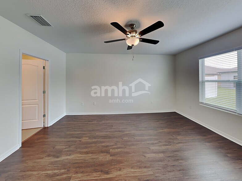 Building Photo - 4117 Lindever Ln