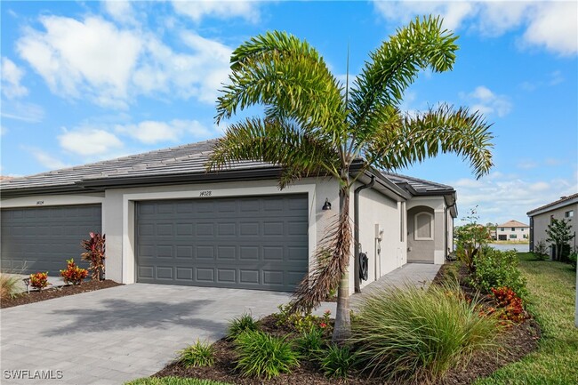 Building Photo - 14028 Hunter Oak Dr