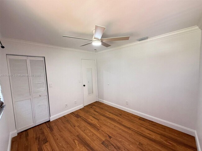 Building Photo - 1696 SW 109th Terrace
