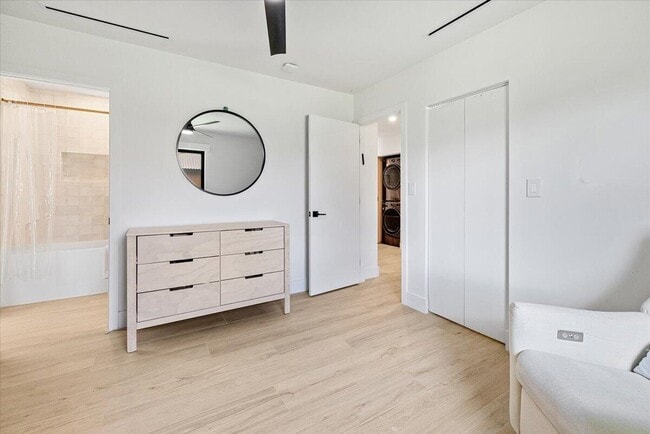 Building Photo - 6897 Terra Tranquila Dr