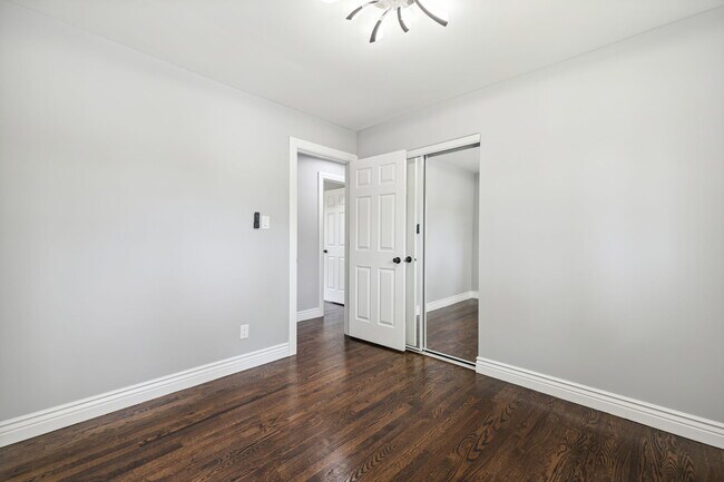 Building Photo - 4641 E 13th Pl