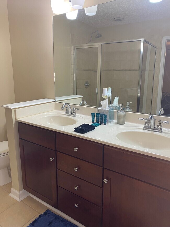 Primary Sink - 5612 N Hills Dr