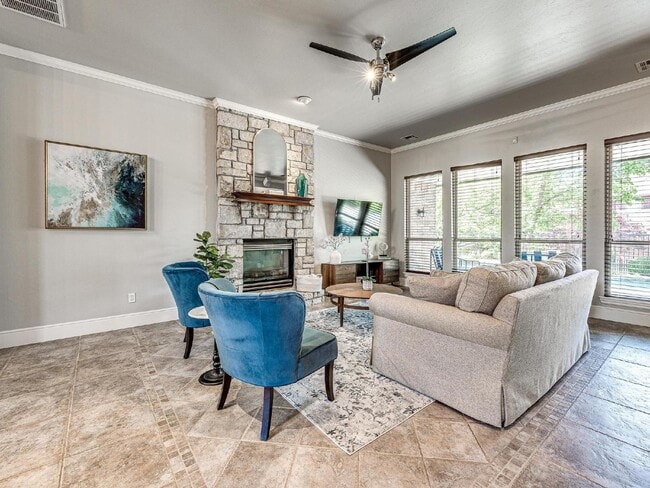 Building Photo - Elegant 3-Bedroom Home in Thornbrooke Village – All Bills Paid