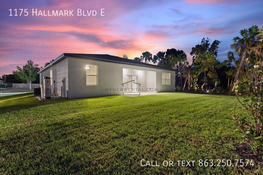Building Photo - 1175 E Hallmark Blvd