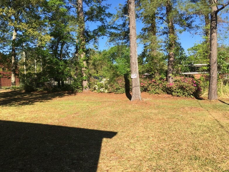 Building Photo - 1604 Ward Cir
