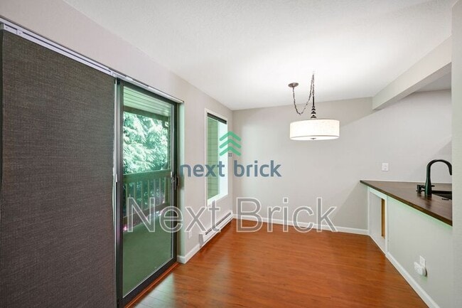 Building Photo - 17521 118th Ave SE
