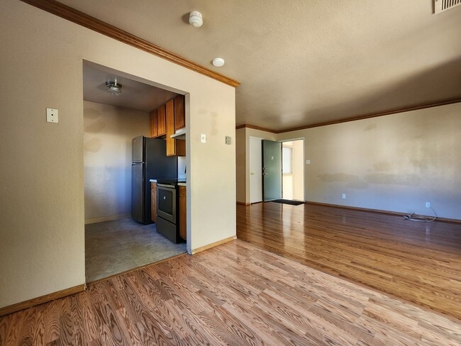 Building Photo - 2 Bedroom Condo in Rohnert Park