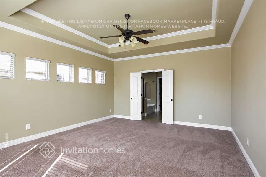 Building Photo - 1204 Litchfield Ln