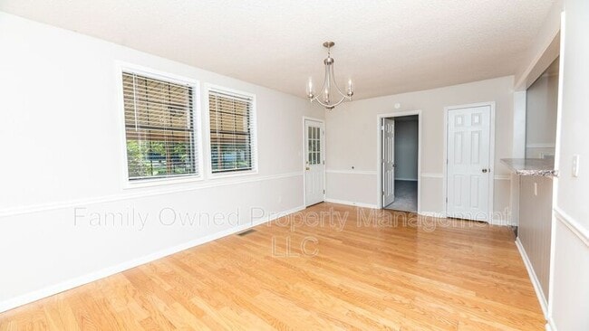 Building Photo - 214 New Grade Rd